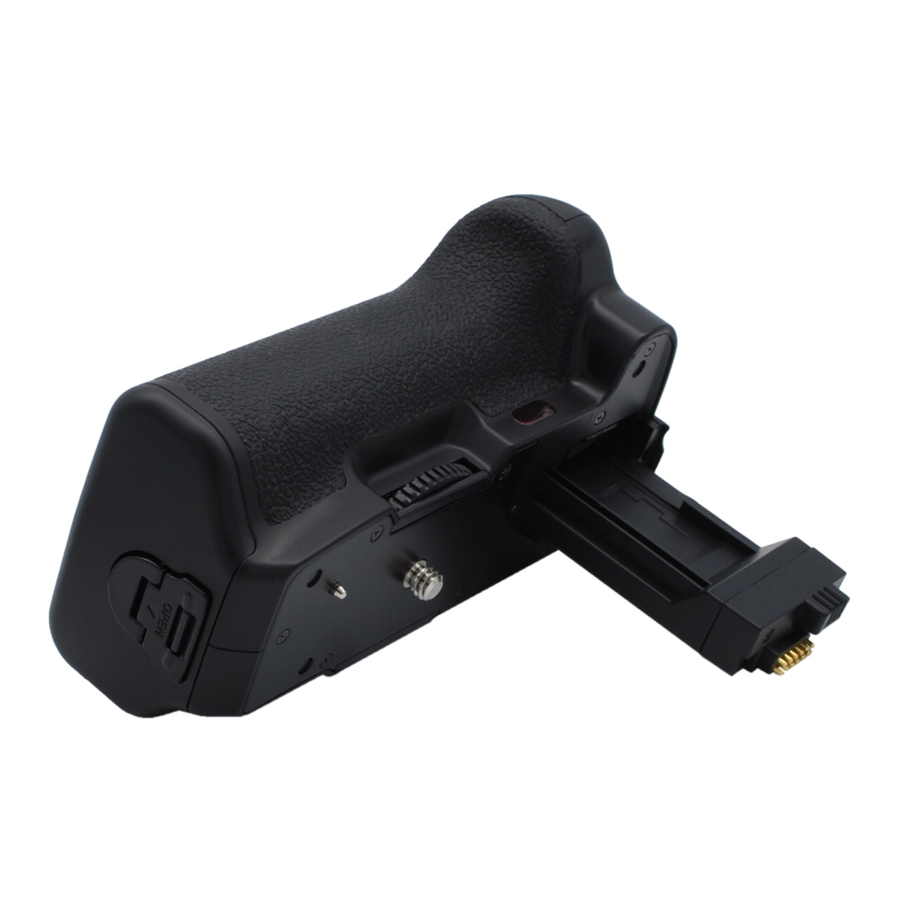 Battery grip compatible with Canon