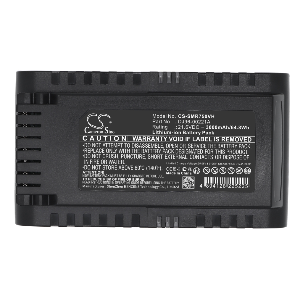 Imagine lifestyle marketing: bărbat folosind aspirator vertical Samsung, baterie CS-SMR750VH inserată
